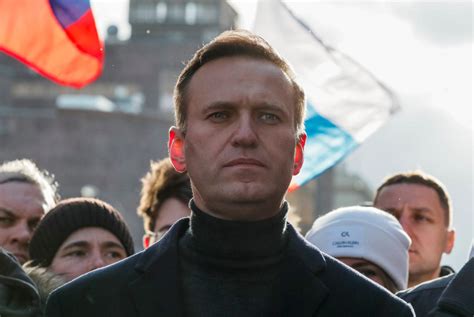  Il Caso Navalny: Un avvelenamento sospetto che scuote la politica russa